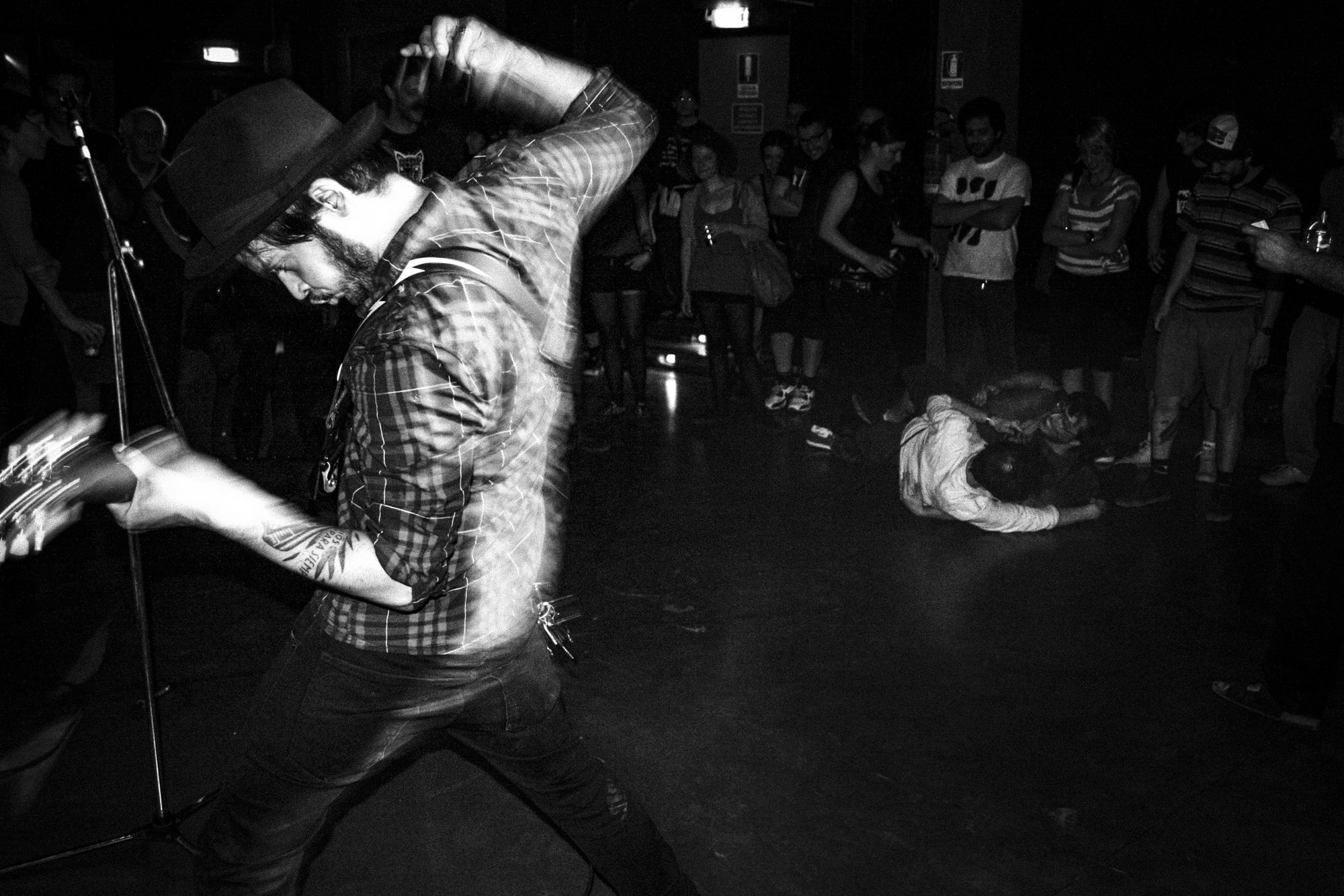 J'Accuse live all'Antinoise, Init - Roma 2011